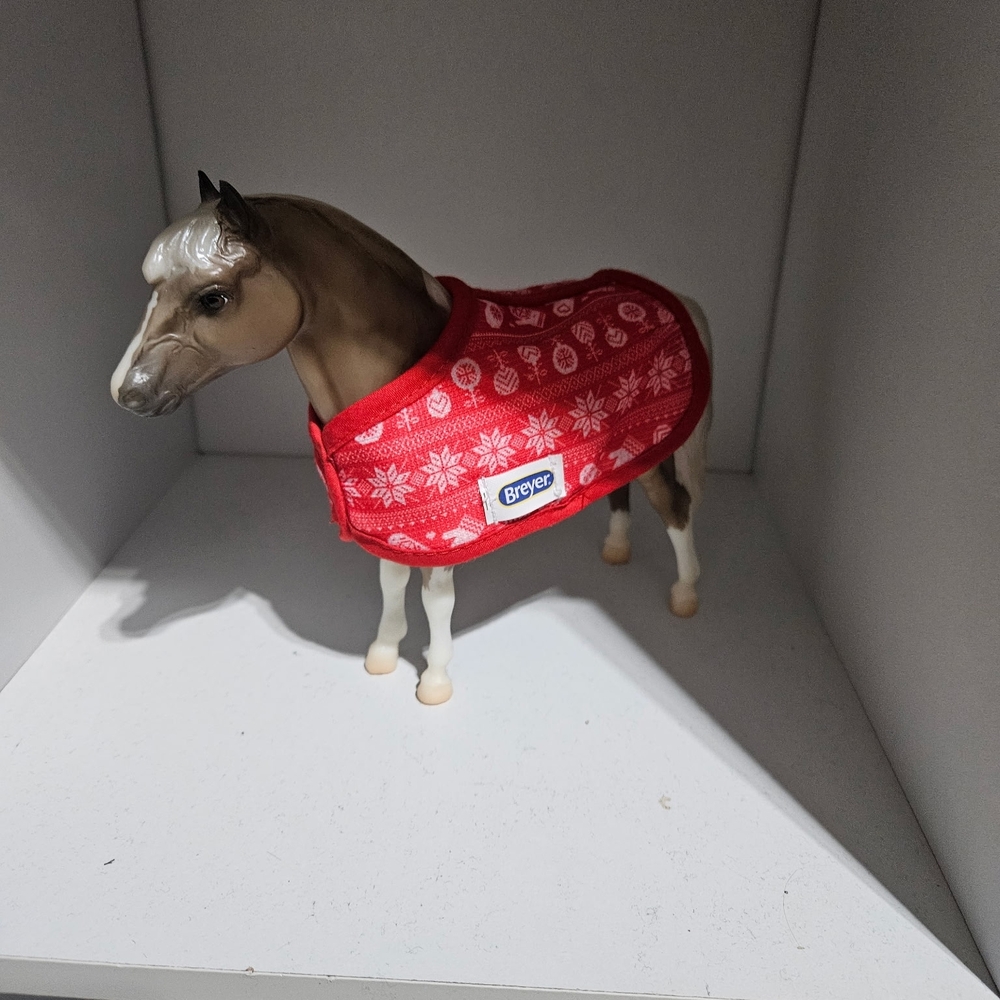 Breyer Horse Mittens 2023 Shetland Pony Holiday Collectable